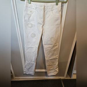 CHANEL White Straight-Leg Jeans with Camellia Laser Cut Flowers Size 34